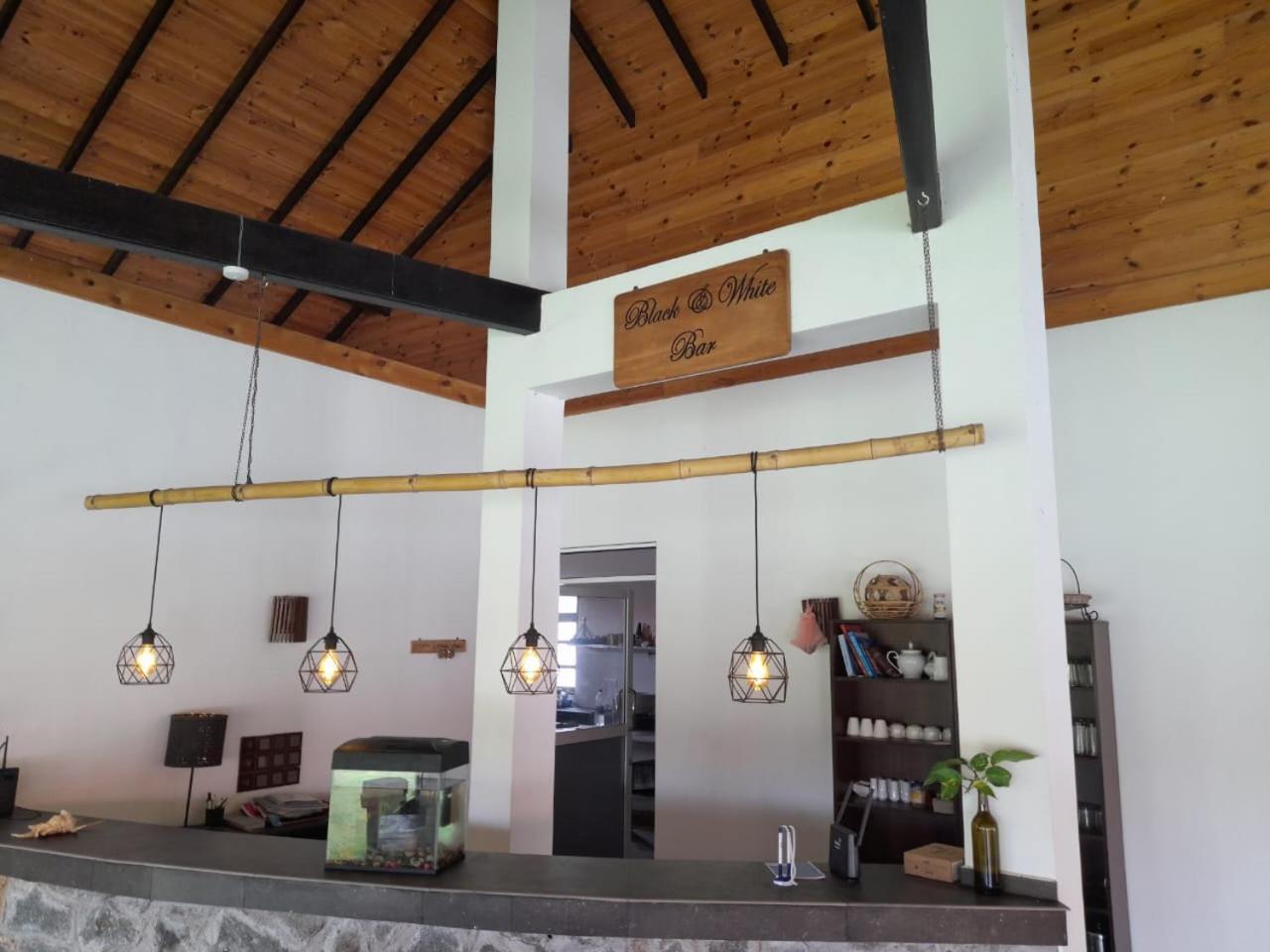 Blu Marine Nilaveli Otel Trincomalee Dış mekan fotoğraf