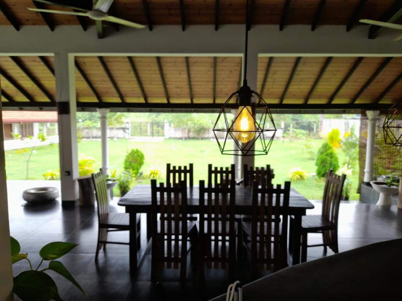 Blu Marine Nilaveli Otel Trincomalee Dış mekan fotoğraf