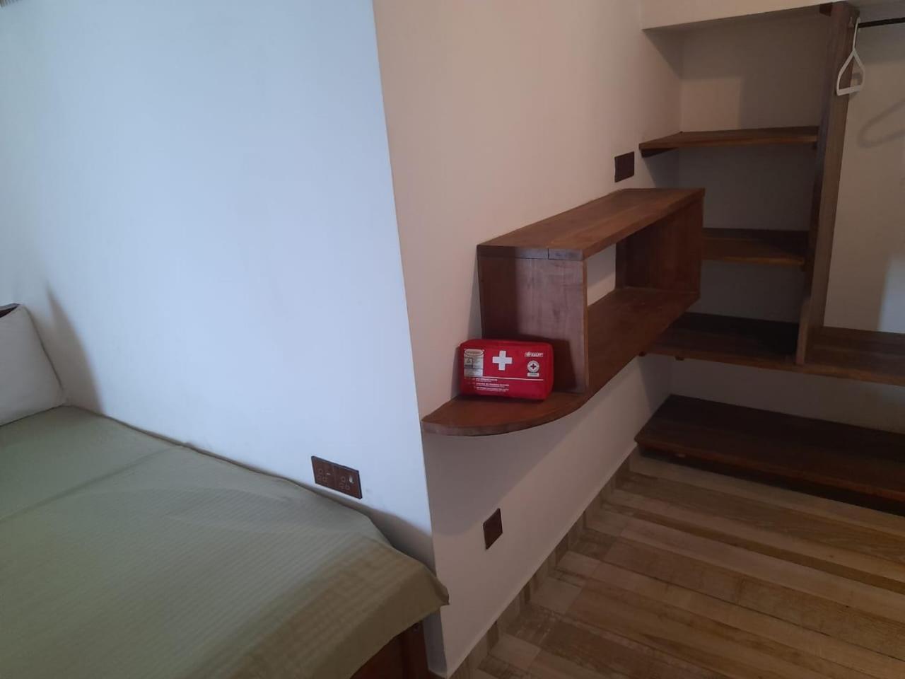 Blu Marine Nilaveli Otel Trincomalee Dış mekan fotoğraf