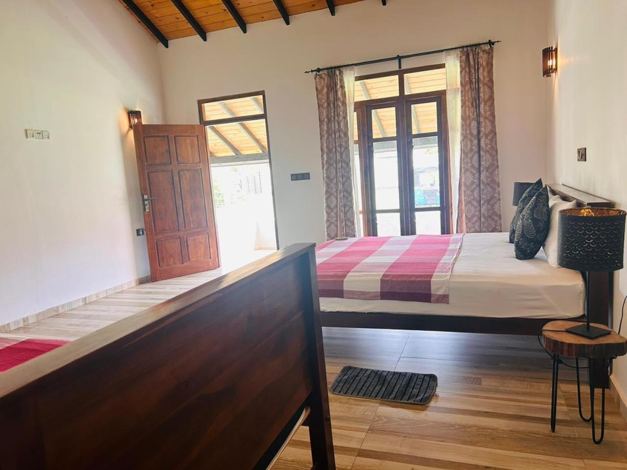 Blu Marine Nilaveli Otel Trincomalee Dış mekan fotoğraf