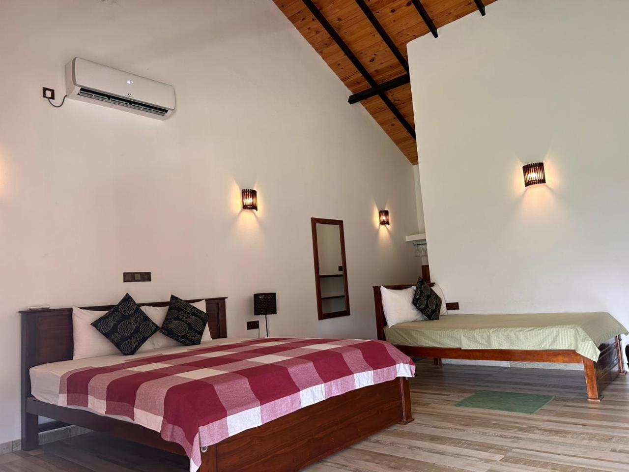 Blu Marine Nilaveli Otel Trincomalee Dış mekan fotoğraf
