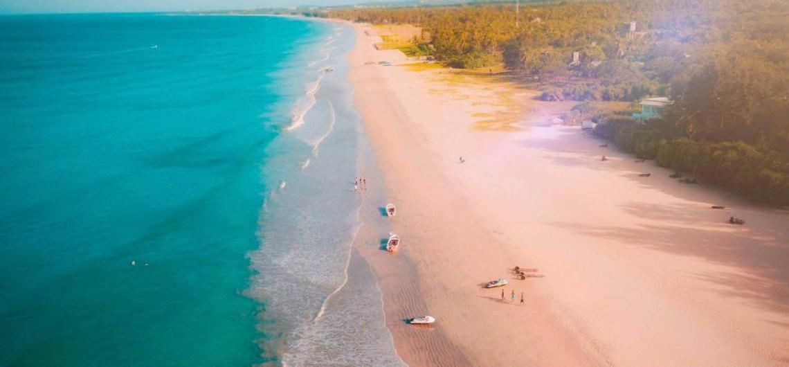 Blu Marine Nilaveli Otel Trincomalee Dış mekan fotoğraf