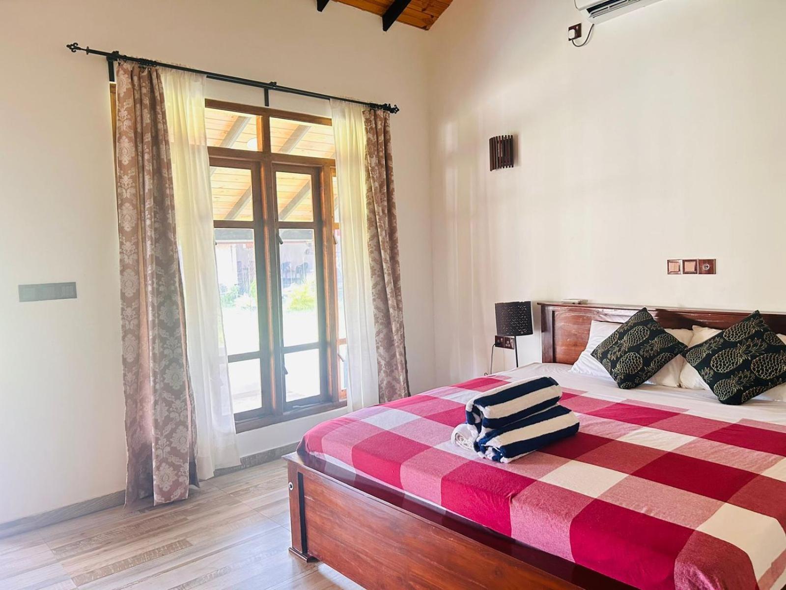 Blu Marine Nilaveli Otel Trincomalee Dış mekan fotoğraf